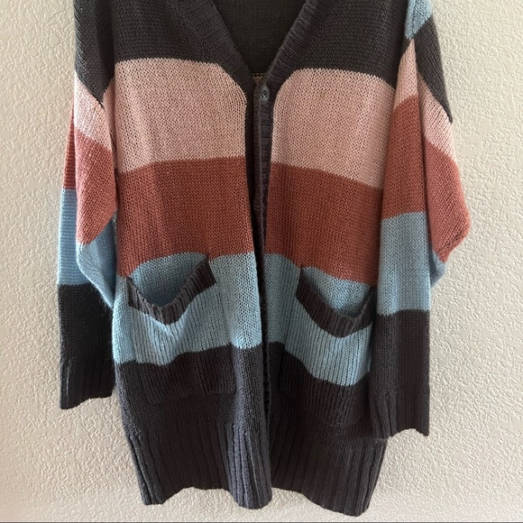 lularoe lucille cardigan - Picture 2 of 4